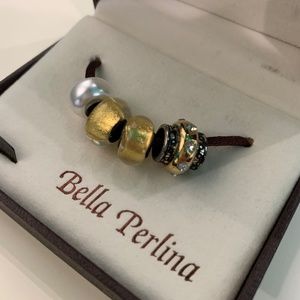 Bella Perlina - Gold Pearl and Sparkly Charms